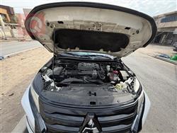 ميتسوبيشي باجيرو سبورت